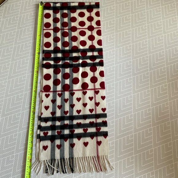 RARE BURBERRY Beige black red heart 100% CASHMERE PLAID CHECK SCARF - Picture 1 of 6